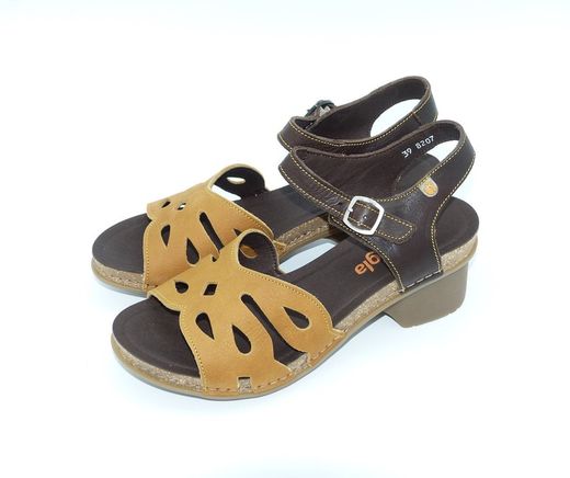 Sandalia Tacón Jungla 8207 Camel